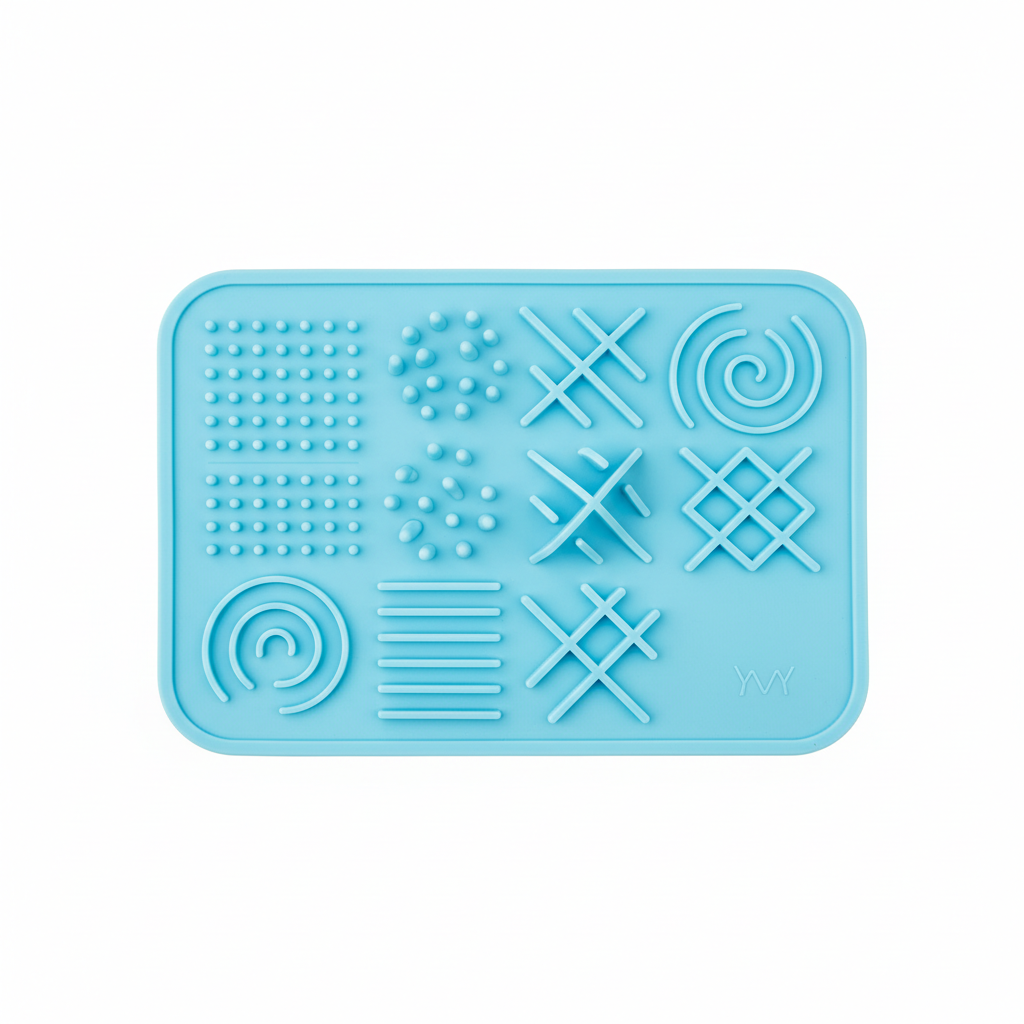 Silicone lick mat for dogs and cats filled with peanut butter